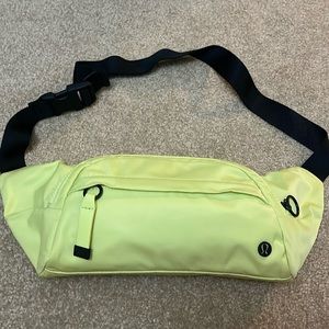 Lululemon bag